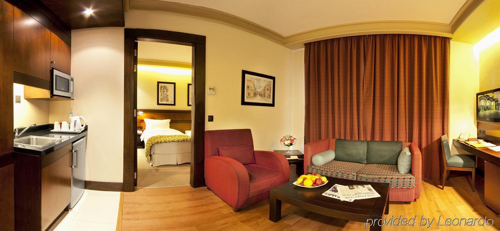 Coral Beirut Al Hamra Hotel Szoba fotó