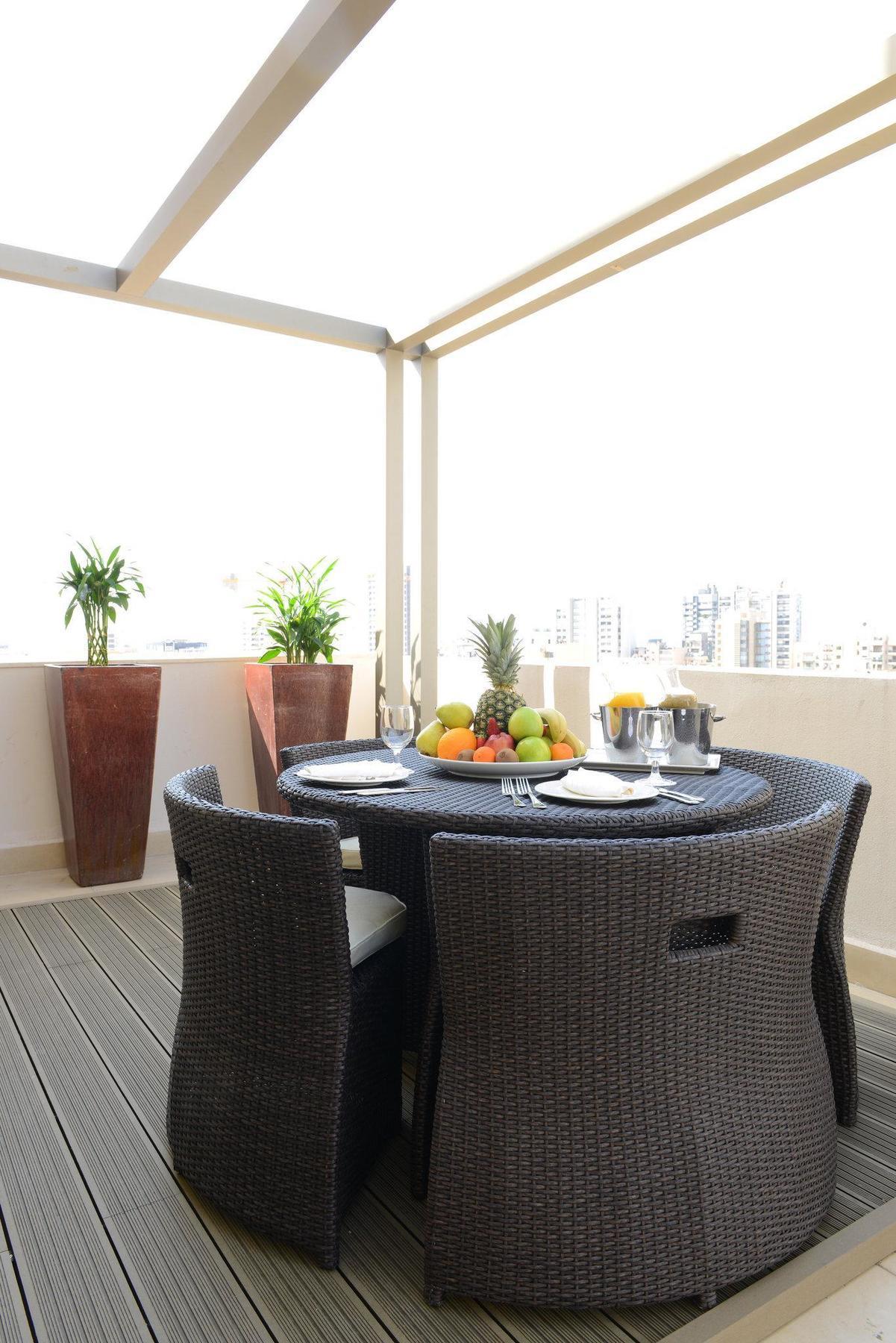 Coral Beirut Al Hamra Hotel Kültér fotó