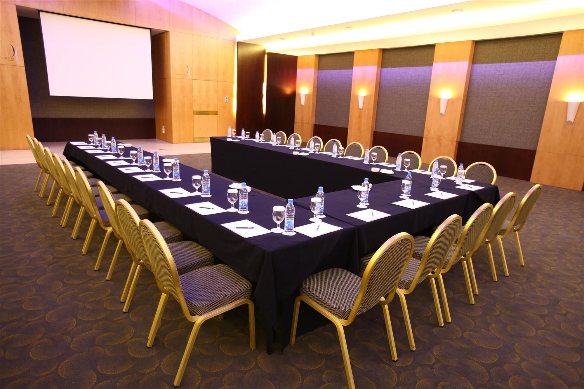 Coral Beirut Al Hamra Hotel Kültér fotó