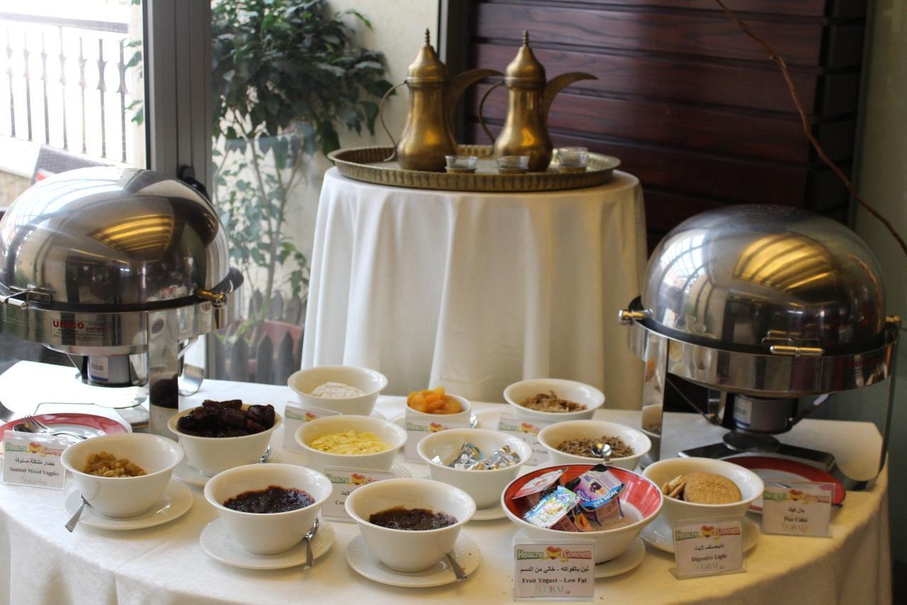 Coral Beirut Al Hamra Hotel Kültér fotó